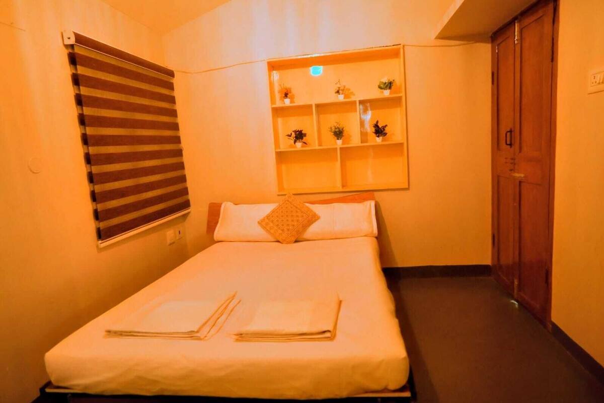 Quarto triplo standard | Roupas de cama premium, Wi-Fi de cortesia, roupa de cama