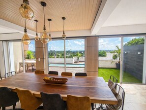 Dining - Vrbo Property (Villeneuve-lès-Avignon)
