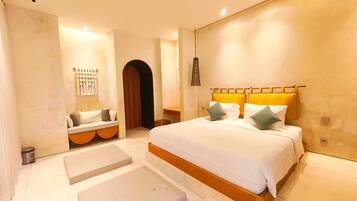 Basic Villa, 1 Bedroom, Pool View | Desk, WiFi (free)