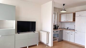 Kühlschrank, Ofen, Herdplatte, Geschirrspüler