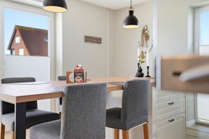 Dining - Carina - Carina vacation apartment in Norddeich with balcony and WLAN for up to 4 people (Norden)