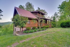 Exterior - Wooded Cabin w/ Decks & Dale Hollow Lake Views! (Monroe)