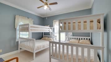 3 bedrooms, internet, bed sheets