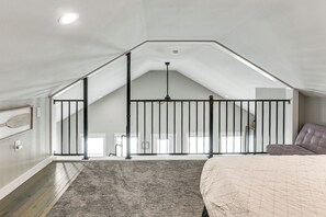 2 Schlafzimmer, Bügeleisen/Bügelbrett, Internetzugang, Bettwäsche