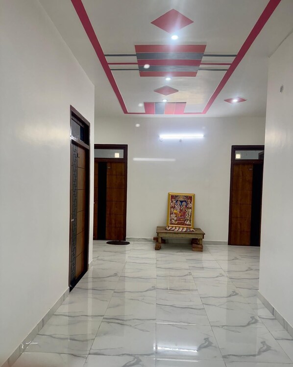 Interior - Welcome to the beautiful and friendly place
300meters away From all famous place (Ayodhya)