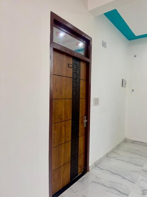 Interior - Welcome to the beautiful and friendly place
300meters away From all famous place (Ayodhya)