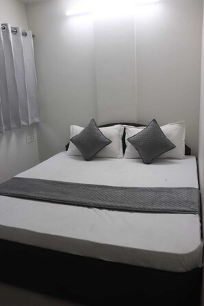 Free WiFi - Hotel Savera Inn (Ahmedabad)