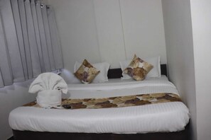 Free WiFi - Hotel Savera Inn (Ahmedabad)