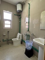 Artículos de tocador gratuitos, toallas, jabón, shampoo