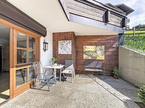 Outdoor dining - Cosy apartment for 4 people with WIFI, TV, terrace and pets allowed (Saalbach)