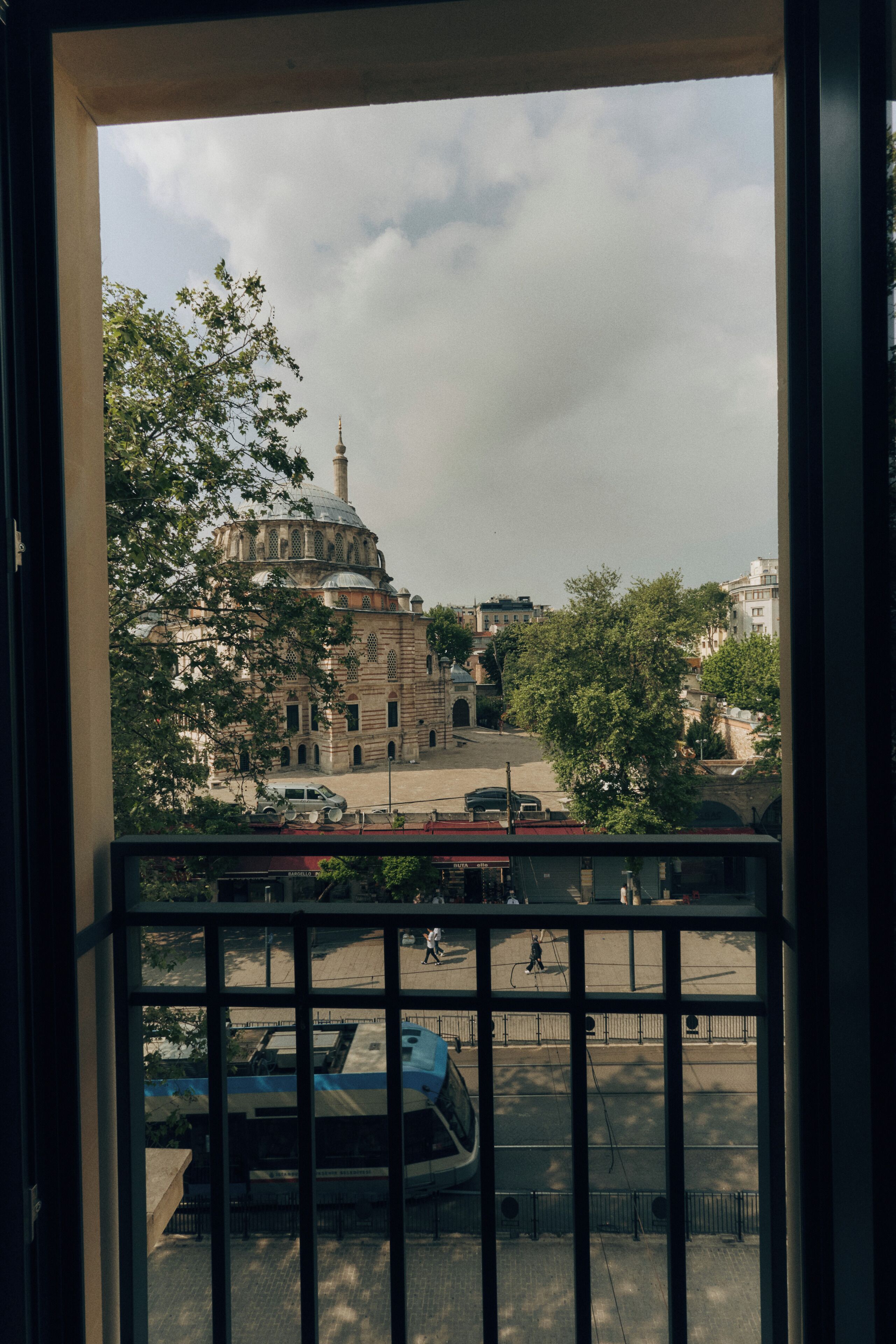 Deluxe Quadruple Room, City View