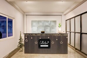 Lobby - Super Collection O IGKC Multispecialty Hospital (Bhubaneswar)