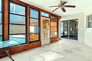 Pool - Siesta Key Pool BBQ Mini Putt 3BR 2BA Sleep 12 (Palmetto)
