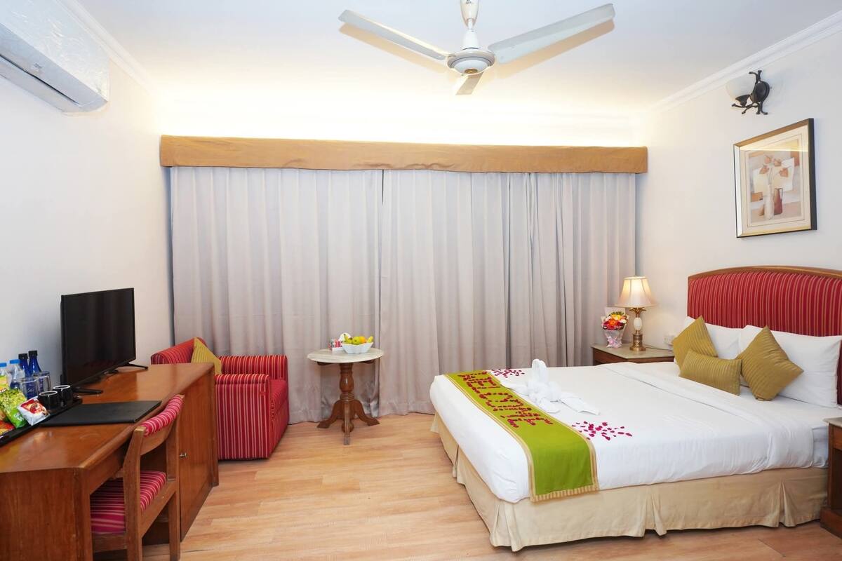 Family Double or Twin Room, Park View