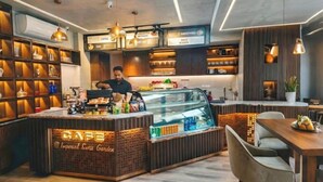 Dining - Imperial Swiss Garden  (Dhaka)