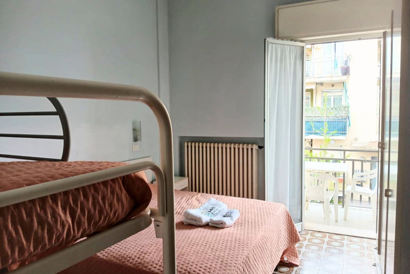 2 bedrooms