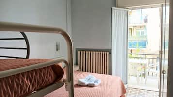 2 bedrooms