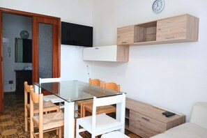 Dining - RG003 - Bellaria, comfortable apartment 100 meters from the sea (Bellaria)