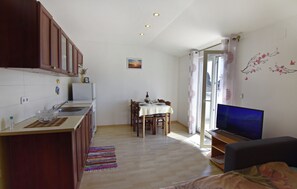 Interior - Comfortable vacation flat in a great area (Zambratija)