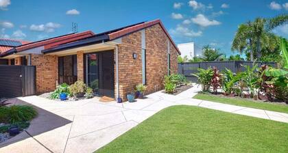Chelsea Crescent Luxury Retreat
