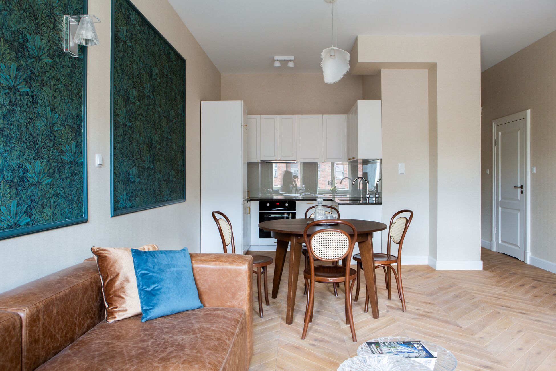Superior-Apartment, Balkon | Bügeleisen/Bügelbrett, kostenloses WLAN, Bettwäsche
