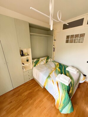1 bedroom, iron/ironing board, WiFi, bed sheets - Petit Macchi Lovely Apartment (Milano)