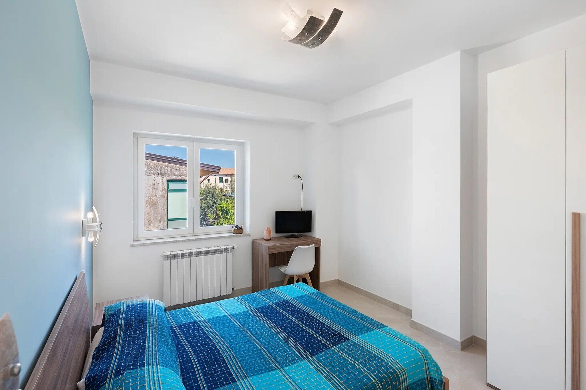 5 Schlafzimmer, Bügeleisen/Bügelbrett, WLAN, Bettwäsche