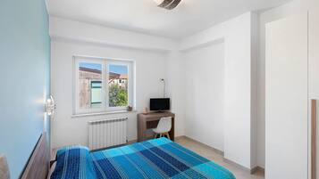 5 Schlafzimmer, Bügeleisen/Bügelbrett, WLAN, Bettwäsche