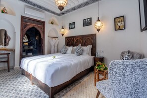 Standard Room | Desk, laptop workspace, blackout curtains, iron/ironing board - Riad Nostalgia & Spa (Marrakech)