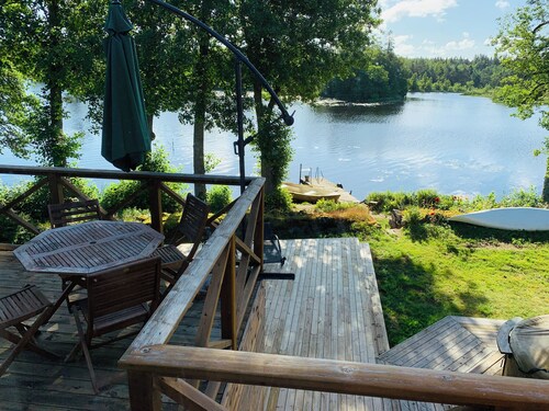 Holiday home Lunding! Holiday home near the lake in southern Småland. Jetty and sauna.