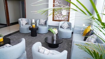 Khu tiếp khách ở sảnh