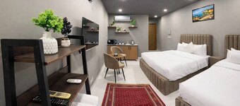 Luxury 1-Bedroom Apartment 5 Minutes to the Islamabad Airport with AC & WiFi