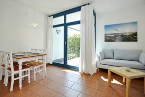 Dining - Vrbo Property (Ostseebad Kühlungsborn)