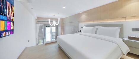Family Duplex, City View