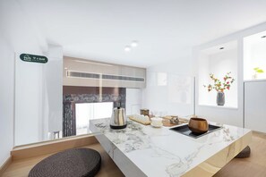 Signature Duplex, City View