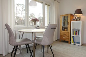 Dining - Vrbo Property (Ostseebad Kühlungsborn)