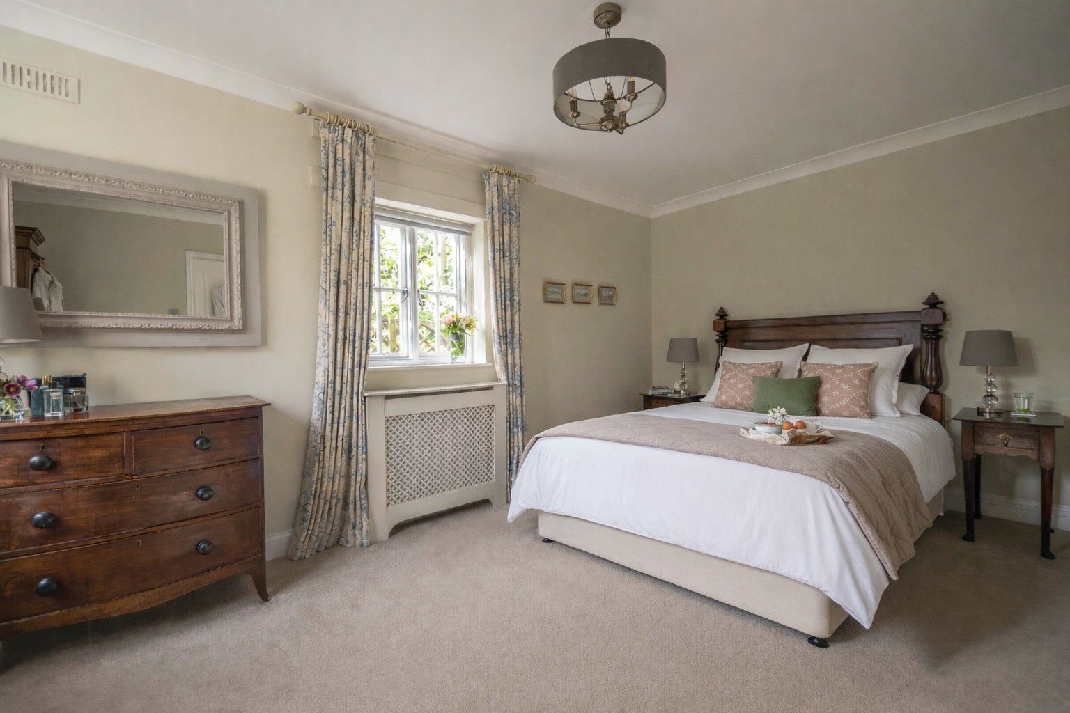 1 chambre, bureau, Wi-Fi, draps fournis