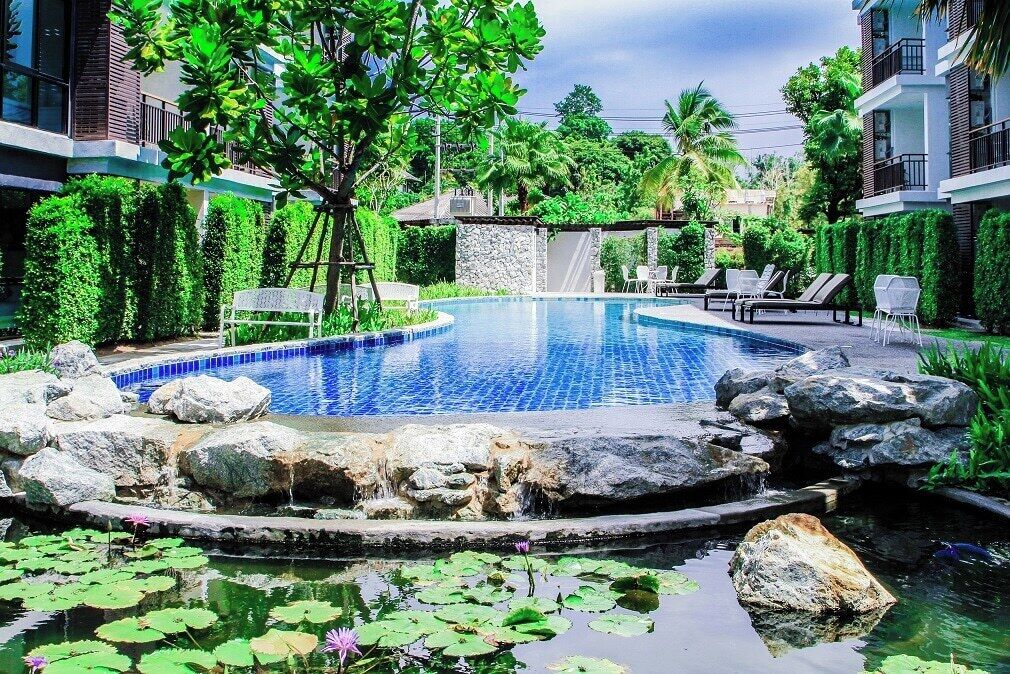Pool