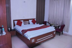 Room - Rajhans Regency near sohrab gate (Meerut)