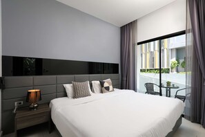1 bedroom, iron/ironing board, WiFi - 1BR Apartment close to Nai Harn Beach | CapitalPro (Rawai)
