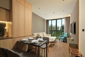 TV - New 1bdr apartment BangTao Beach | Capital Pro (Layan)
