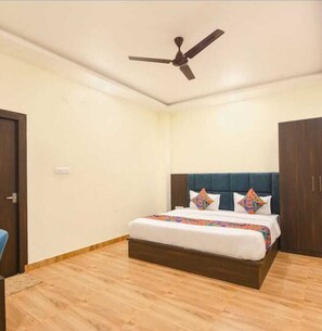 Room - HOTEL HARITAJ (Bhadawar)