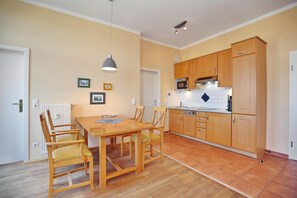 Dining - Vrbo Property (Ostseebad Kühlungsborn)