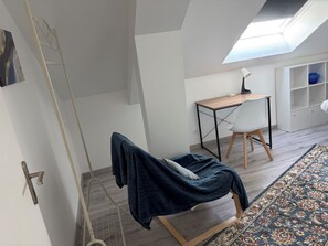 Interior - Modern and cosy 5 large bedrooms garden near Terra Botanica parking Angers (Avrillé)