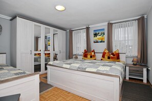 Room - Vrbo Property (Ostseebad Kühlungsborn)