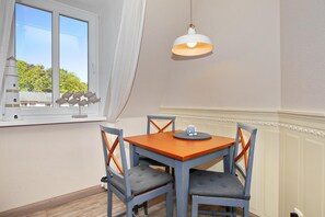 Dining - Vrbo Property (Ostseebad Kühlungsborn)