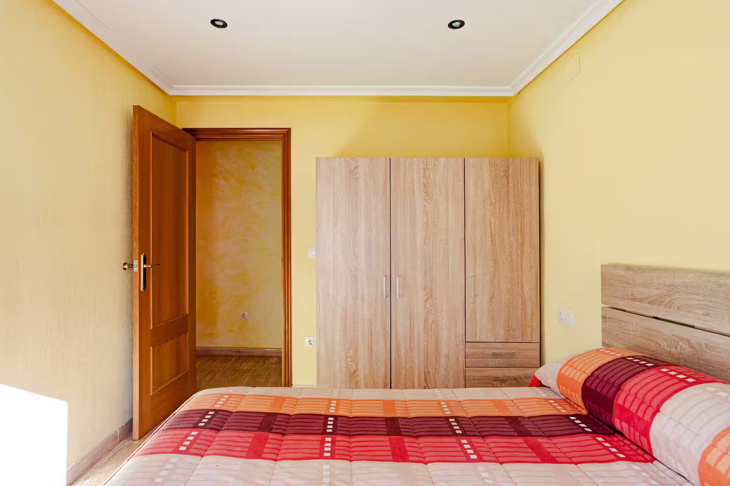 3 camere, Wi-Fi, lenzuola