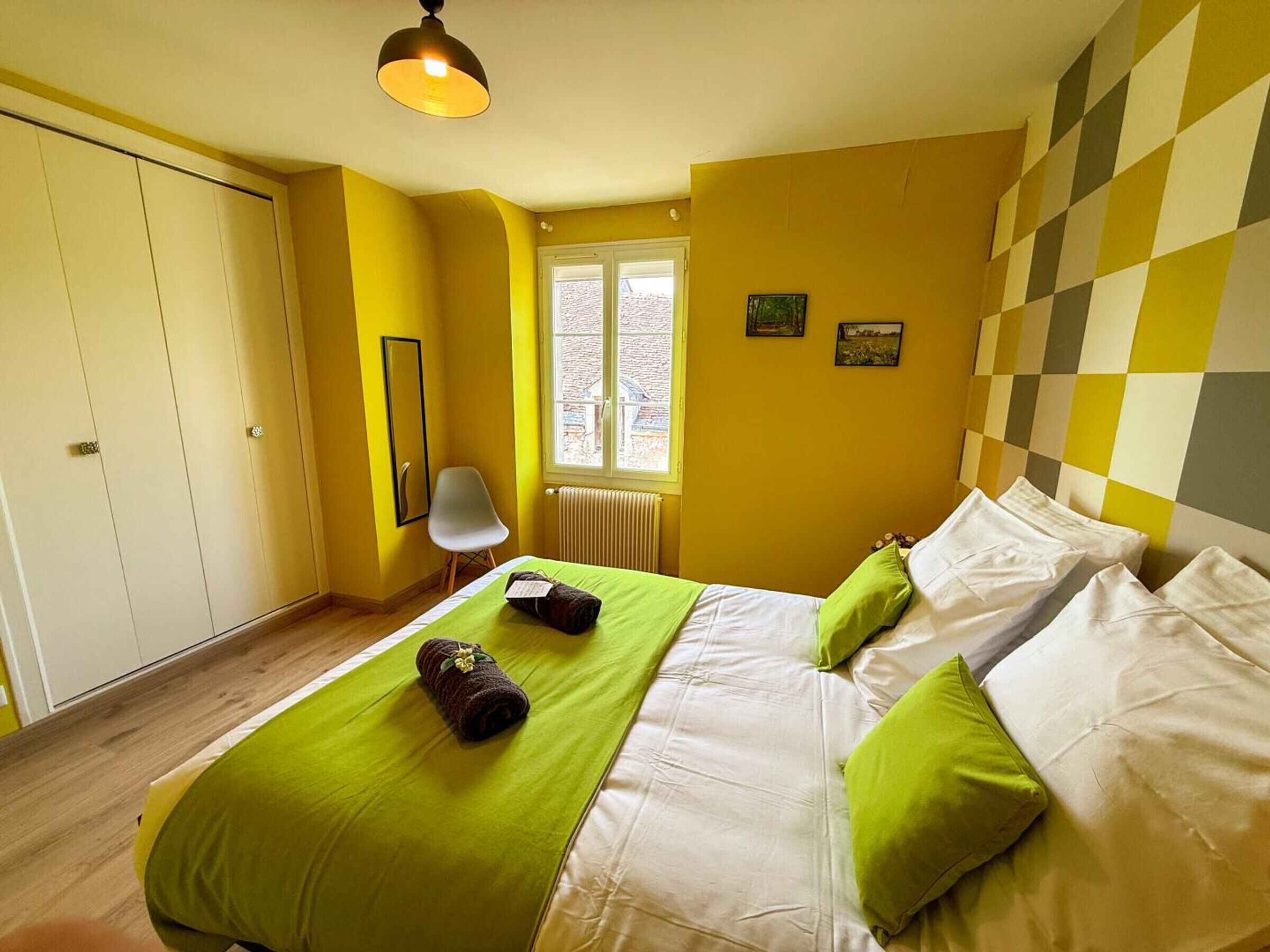 4 habitaciones y wifi gratis 