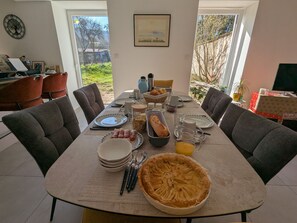 Dining - Renovated quiet farm - 2 guests (Provenchères-et-Colroy)