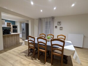 Dining - Renovated house near Épinal - 6 guests (Les Forges)